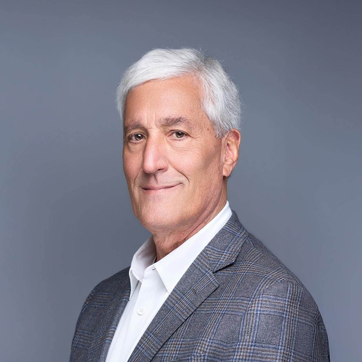Barry Fishman, Director de Desarrollo corporativo